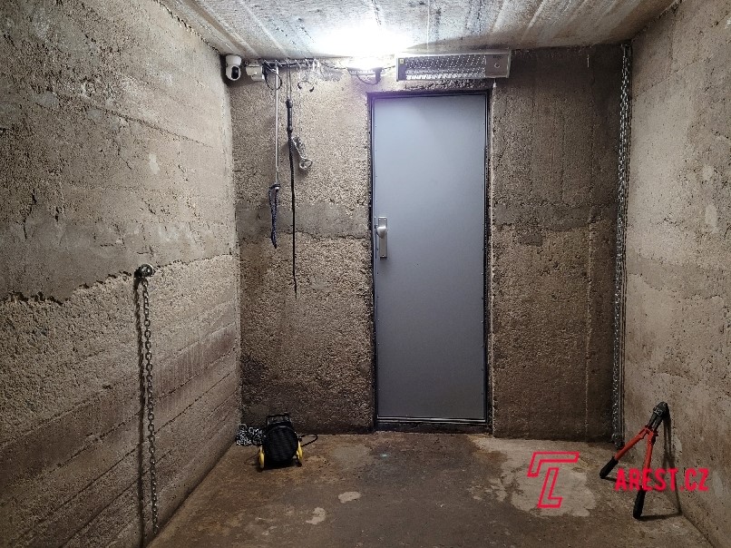 vstup do mučírny